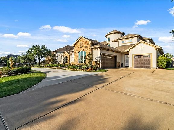 5th image of 2611 Hollingsworth Pine Ln