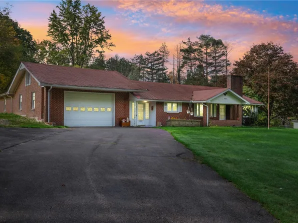 125 S Humberson Dr, Somerset, PA 15501