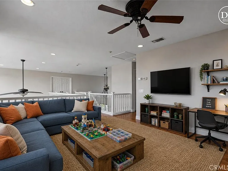 7562 Wiscasset Dr — Photo 11