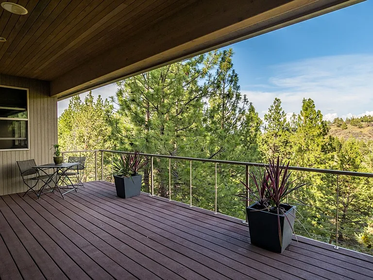 3560 NW Braid Dr — Photo 21