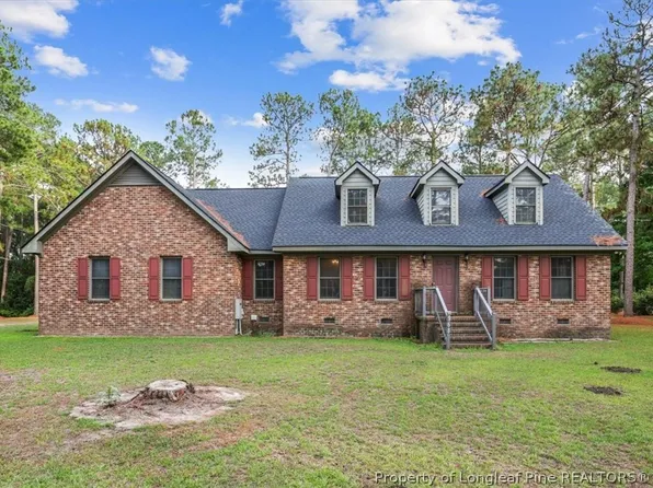 968 Country Club Rd, Salemburg, NC 28385