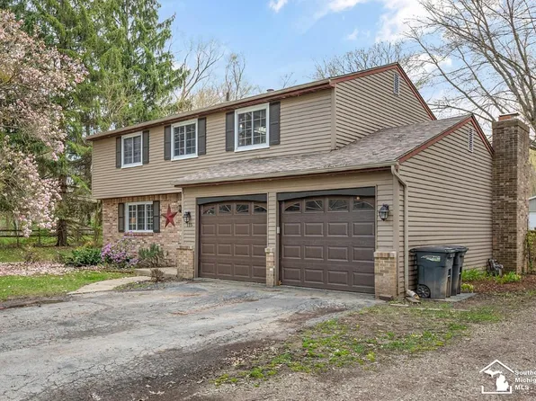 115 W Temperance Rd, Temperance, MI 48182