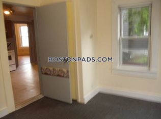 44 Arlington St #1, Lynn, MA 01902