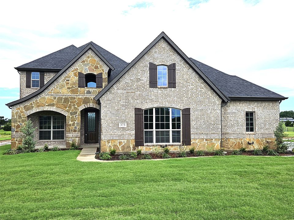 1st image of 373 Willies Ct