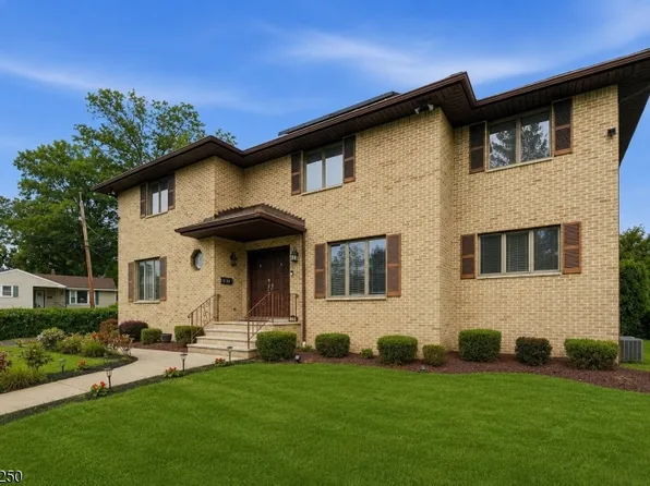 41 Florham Rd, Parsippany-Troy Hills Twp., NJ 07054