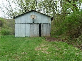 2nd image of 2020 Fitzpatrick Hill Rd