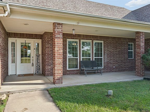 5th image of 7990 S Country Ln
