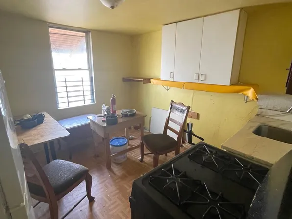 727 Snyder Ave, Philadelphia, PA 19148