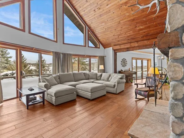 151 Rudys Lane, Stowe, VT 05672