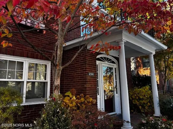 2541 Cheltenham Rd, Toledo, OH 43606