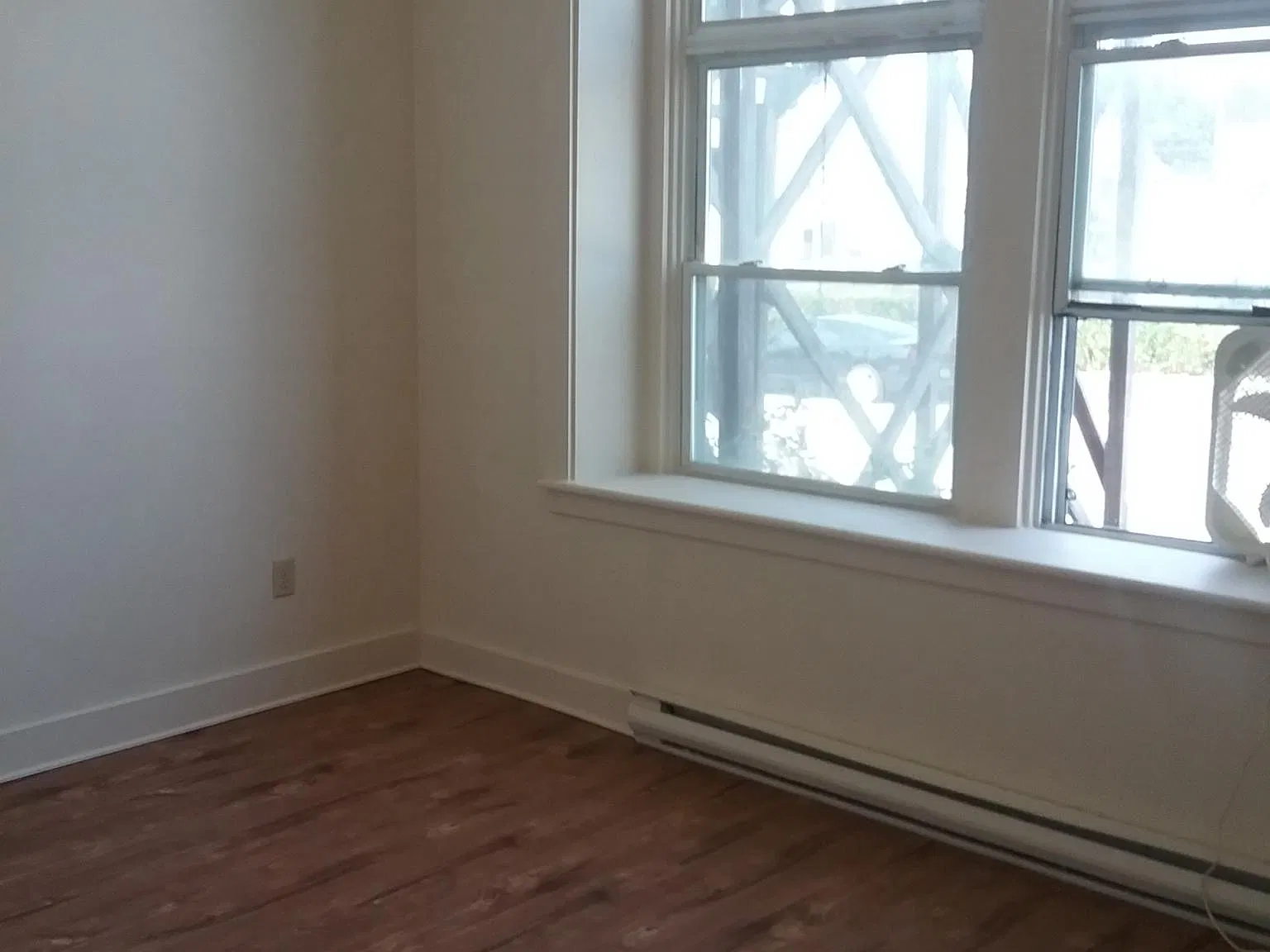 2 bed, 1000 sqft, $1,250 — Photo 4