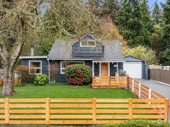 118 NE 125th Street, Seattle, WA 98125