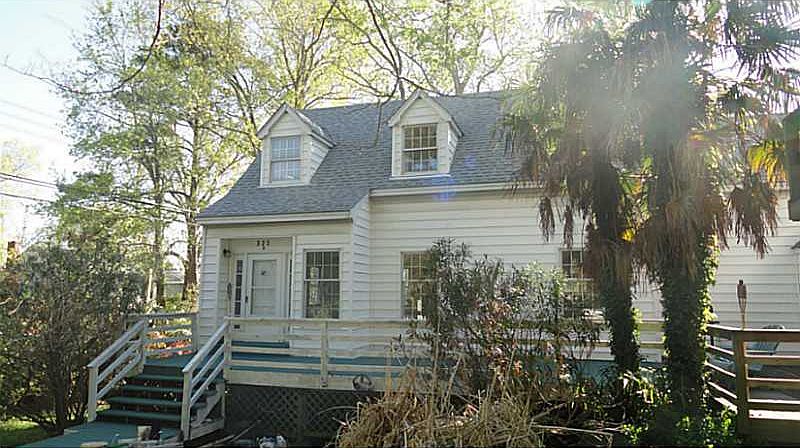 1st image of 525 25th St