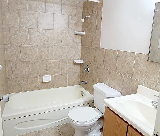 2880 Tecumseh Rd W #303 — Photo 11