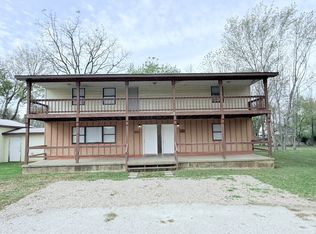 104 Fleenor Rd APT A, Cuba, MO 65453