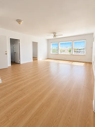 Floor plan 3140-3142 1/2