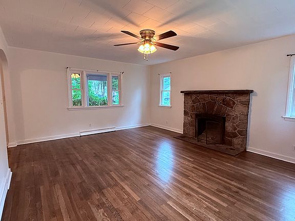 5th image of 13 Dervend Cir