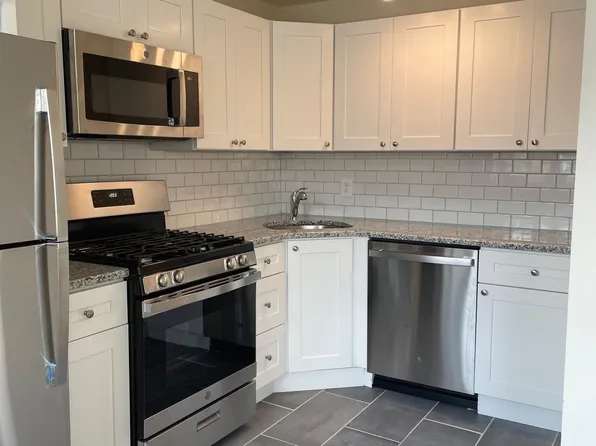 1323 Redwood Ln, Norristown, PA 19401