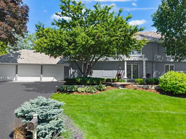 6612 Dovre Dr, Edina, MN 55436