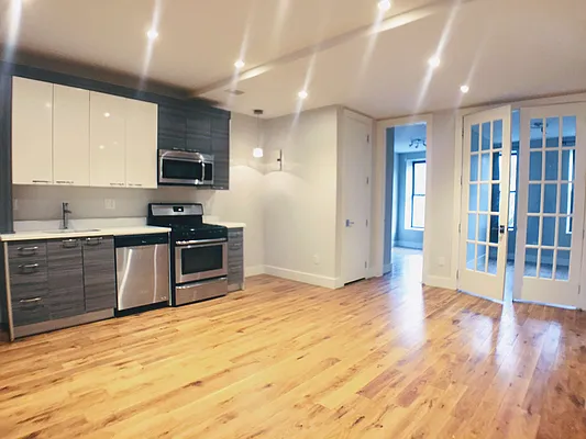 Rented by Uptown Flats LLC | media 53