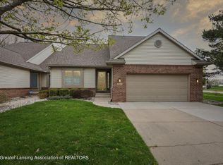 6004 Madeira Dr, Lansing, MI 48917