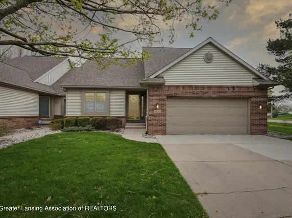 6004 Madeira Dr, Lansing, MI 48917