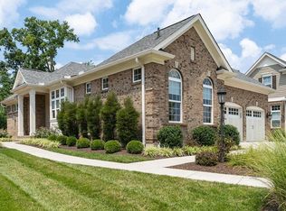9 Vintage Walk, Montgomery, OH 45249