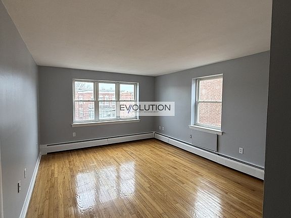 2nd image of 44 Standish St APT C2