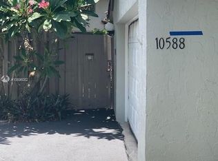 10588 SW 112th Ave #10588, Miami, FL 33176