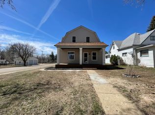 101 2nd Ave NW, Bowman, ND 58623