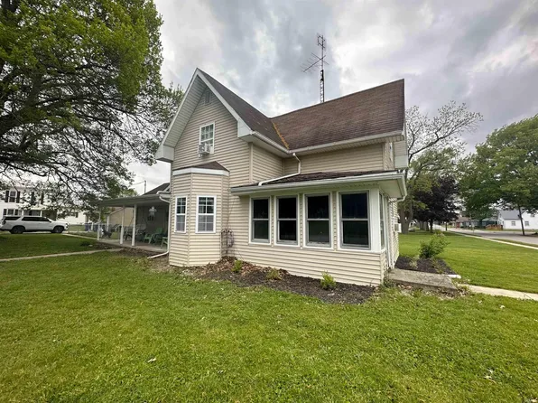322 E Washington St, Fairmount, IN 46928