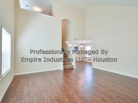 4th image of 2526 Kiplands Way Dr