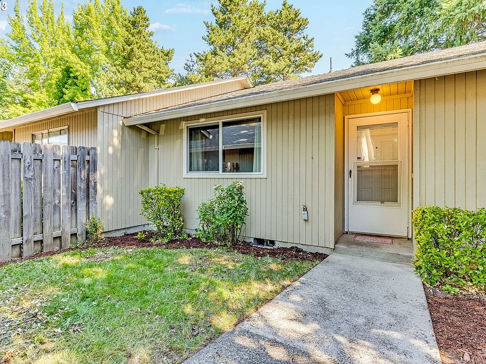 1st image of 3043 SE Blue Bird Dr