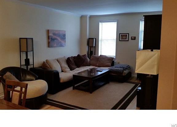 4th image of 10 N Broadway APT 5E