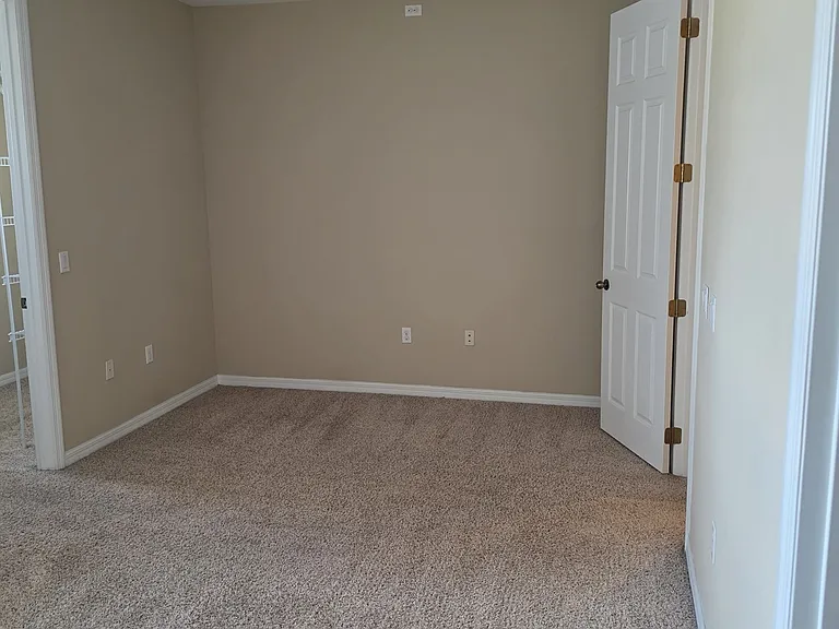 1981 Saffron Ct — Photo 6