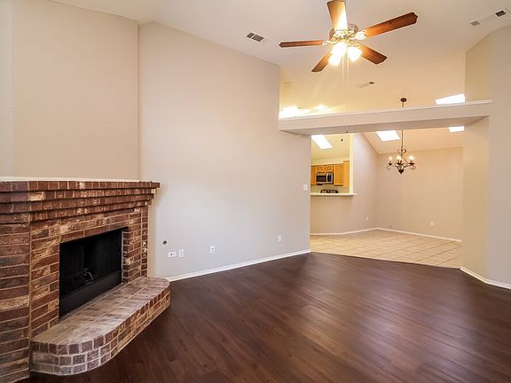 2nd image of 1513 Cool Springs Dr