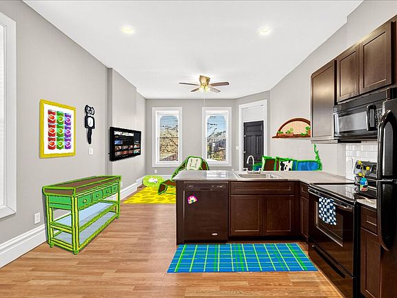2nd image of 906 Barton St #1F