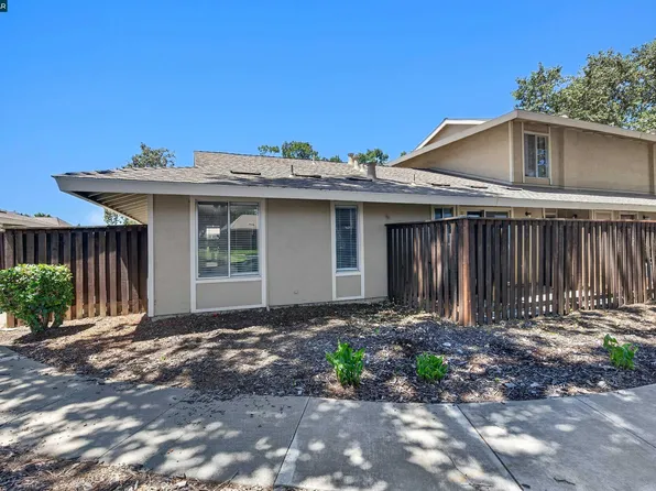2071 Olivera Rd APT D, Concord, CA 94520