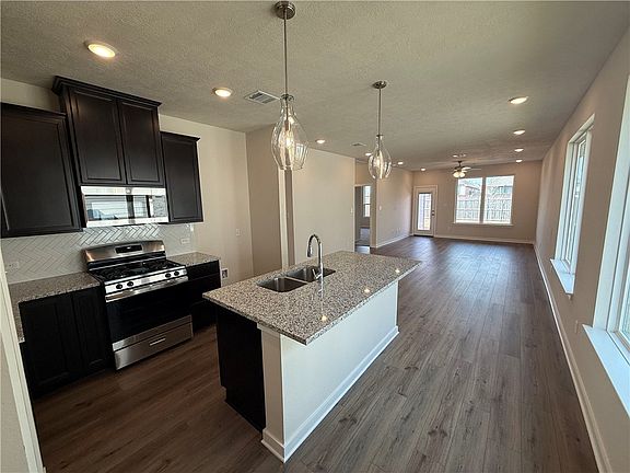 6th image of this home