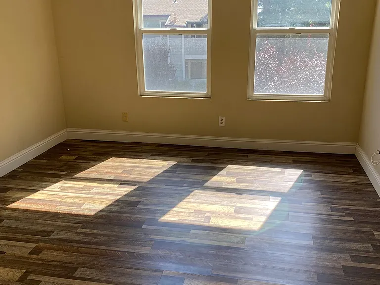 29599 Vanderbilt St #2 — Photo 8