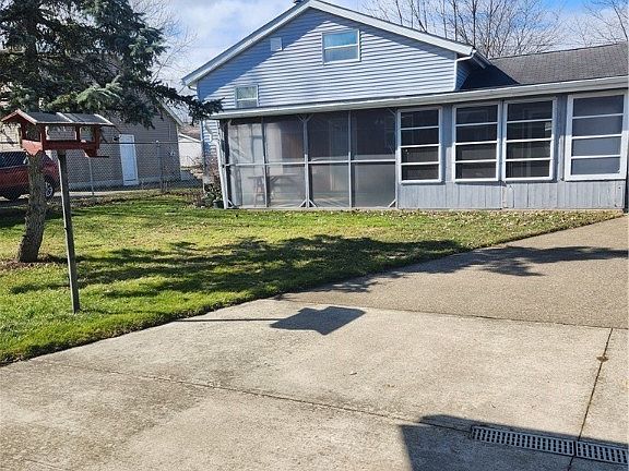 4th image of 771 Finwood Ct