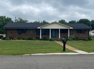 1110 Grand Ave, Muscle Shoals, AL 35661