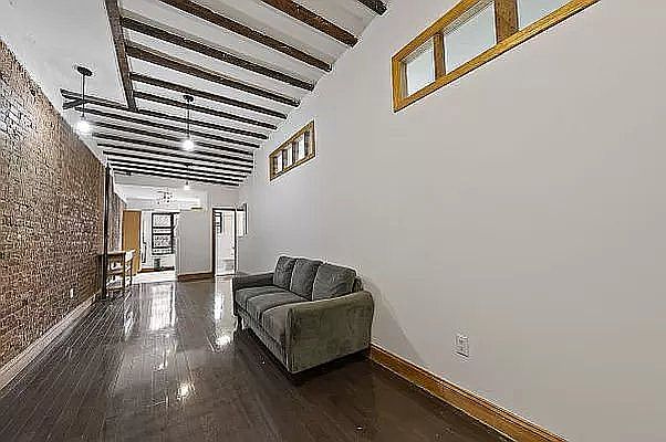 1st image of 2312 1st Ave APT 2N