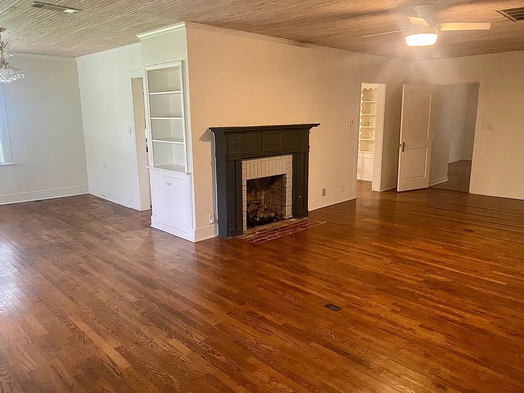 3 bed, 2.0 bath, 1500 sqft, $1,400 — Photo 4