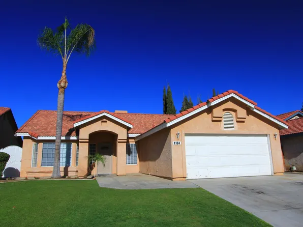1104 Sand Creek Dr, Bakersfield, CA 93312