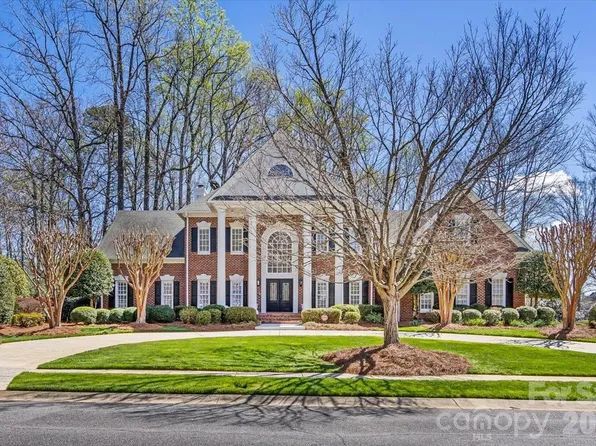 6241 Glynmoor Lakes Dr, Charlotte, NC 28277