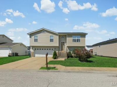 423 Carter Dr, Dupo, IL, 62239