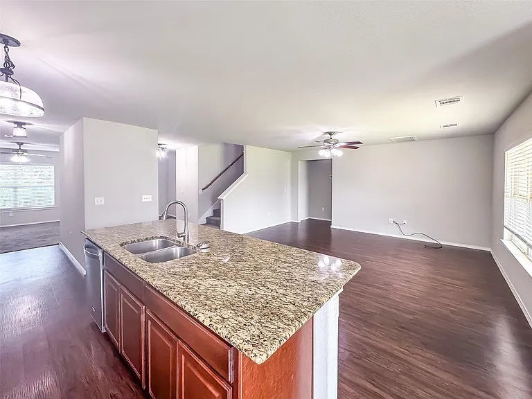 277 Stalwart Hill Trl — Photo 10