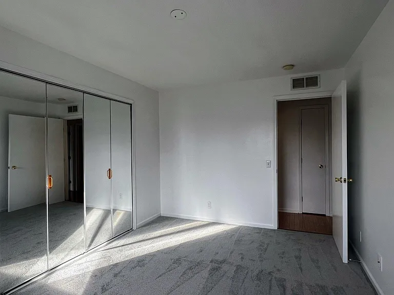 2396 Quarterback Ct #8 — Photo 10