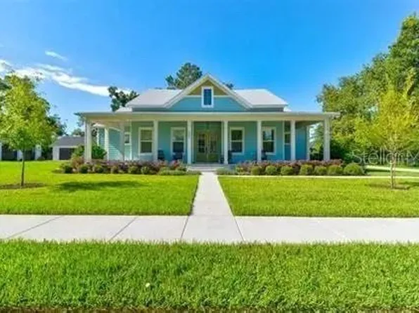 327 W Park St, Lake Helen, FL 32744